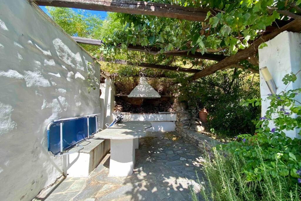 The Old Stone Cottage Karystos  Exterior photo